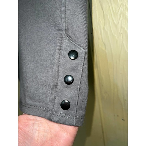 Torrid Shorts Womens 1X Biker High Rise Bermuda Gray Stretch Pull On New - Picture 2 of 9